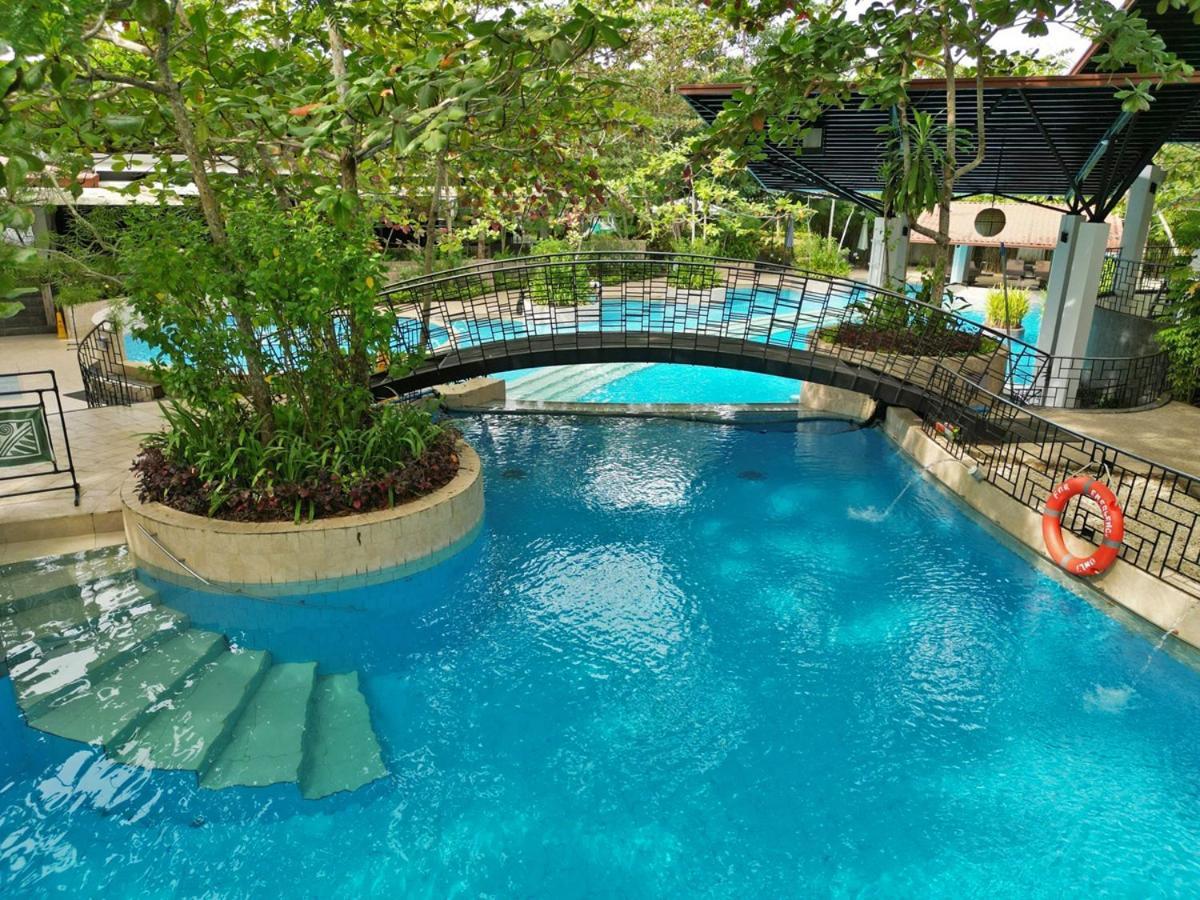 Fernvale Leisure Club And Resort Corón Exterior foto