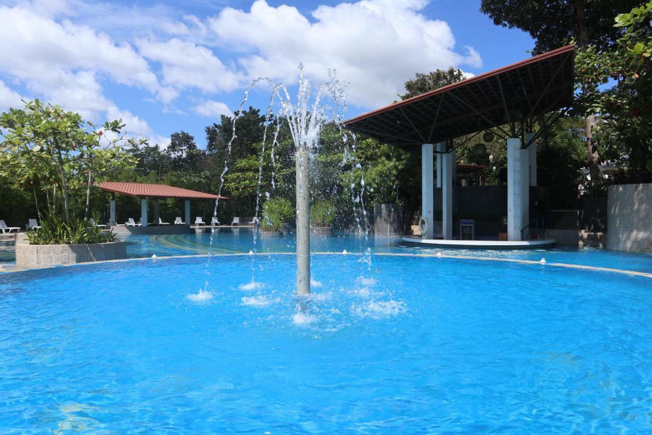 Fernvale Leisure Club And Resort Corón Exterior foto