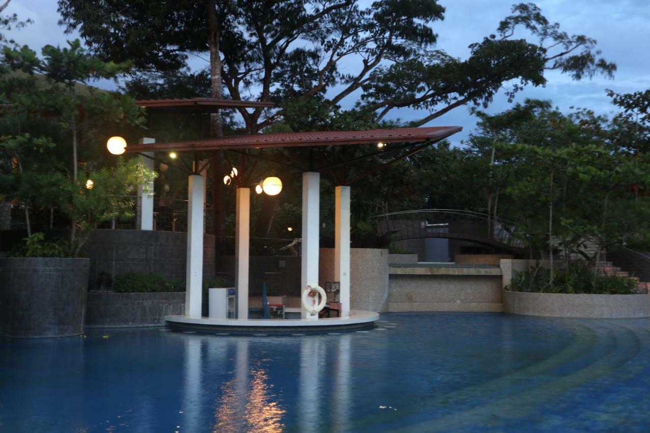 Fernvale Leisure Club And Resort Corón Exterior foto