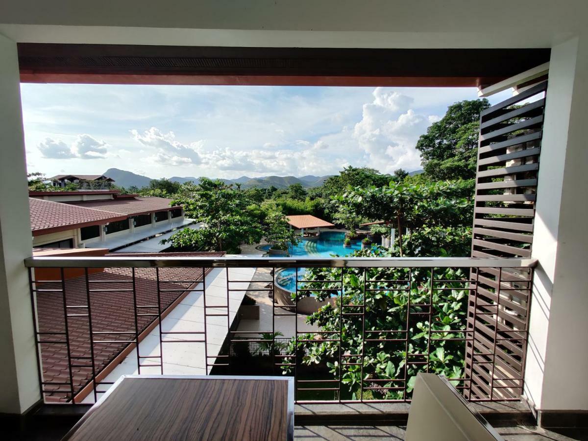 Fernvale Leisure Club And Resort Corón Exterior foto